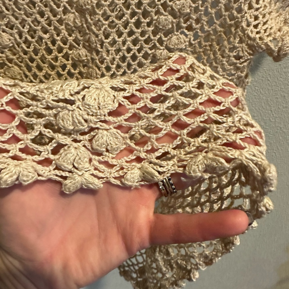 Crochet short sleeve top - Picture 3 of 6